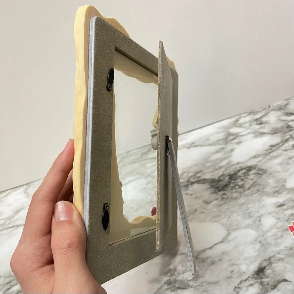 Vintage Violin Classical Music Theme 8” Picture Frame Cream Color (fits 6” x 4”)